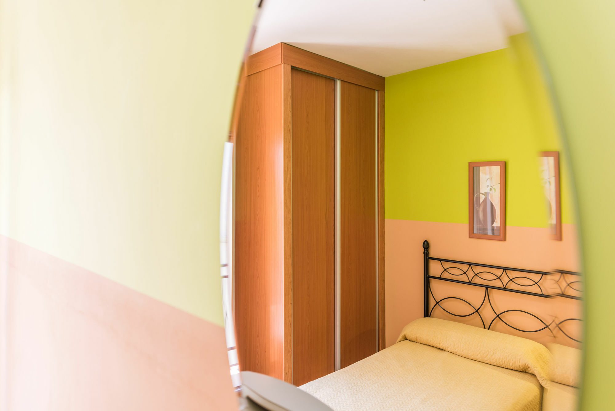 Hostal Arkanta Arganda Del Rey Eksteriør bilde